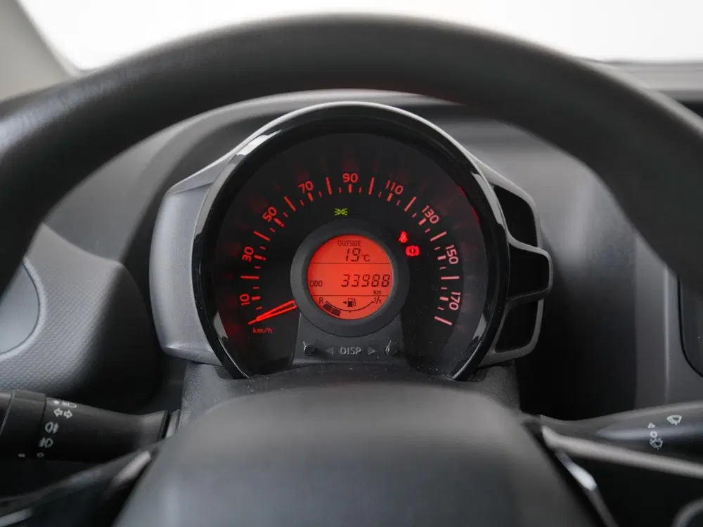 Peugeot 108 1.0 e-VTi Active uit 2019, foto 8