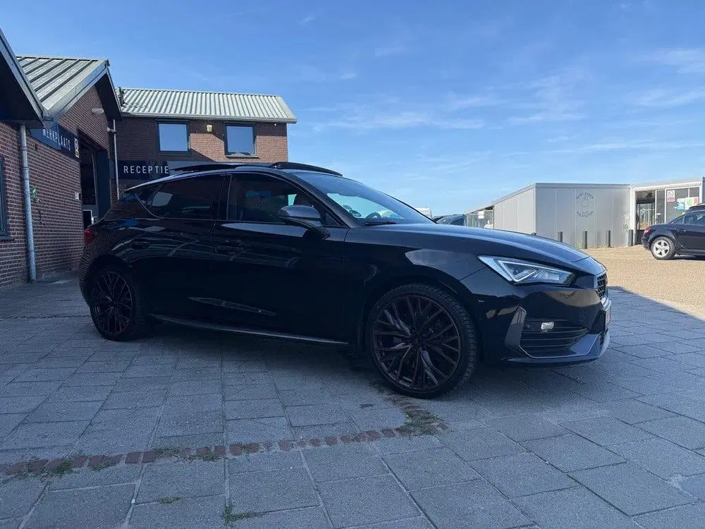 Cupra Leon 1.4 e-Hybrid 245PK VZ Copper Edition CUP N uit 2022, foto 12