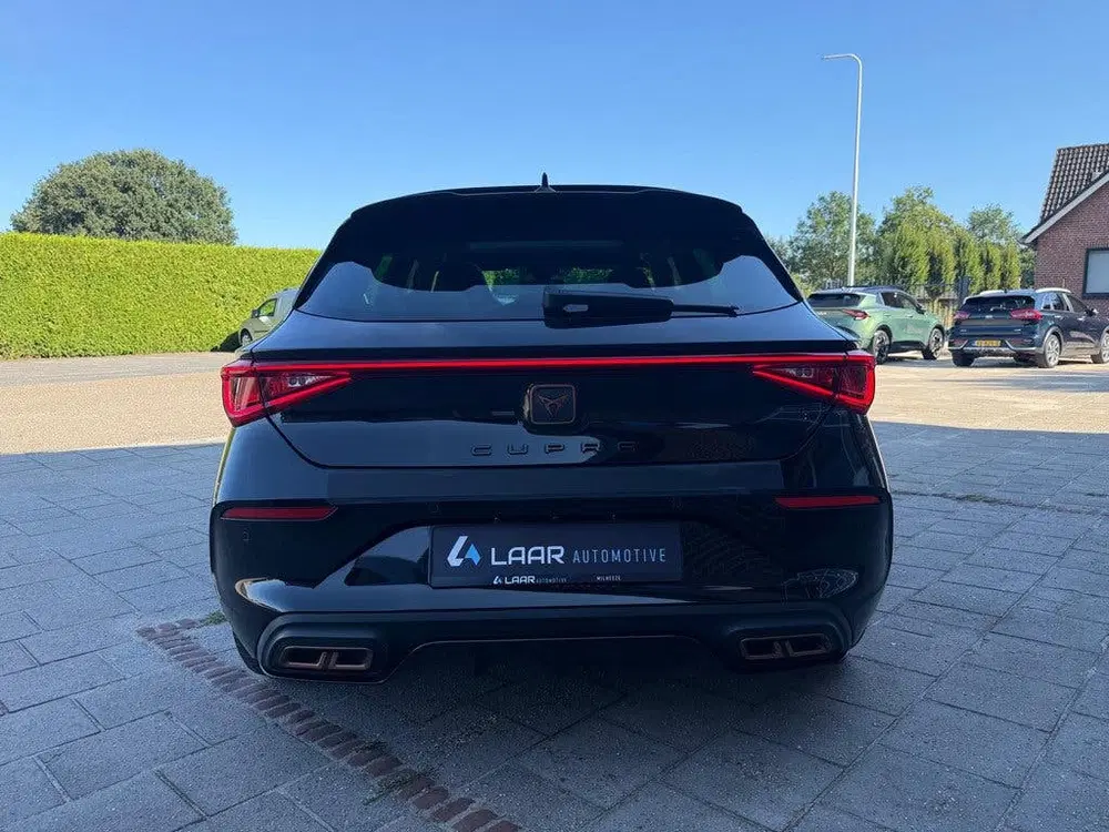 Cupra Leon 1.4 e-Hybrid 245PK VZ Copper Edition CUP N uit 2022, foto 13