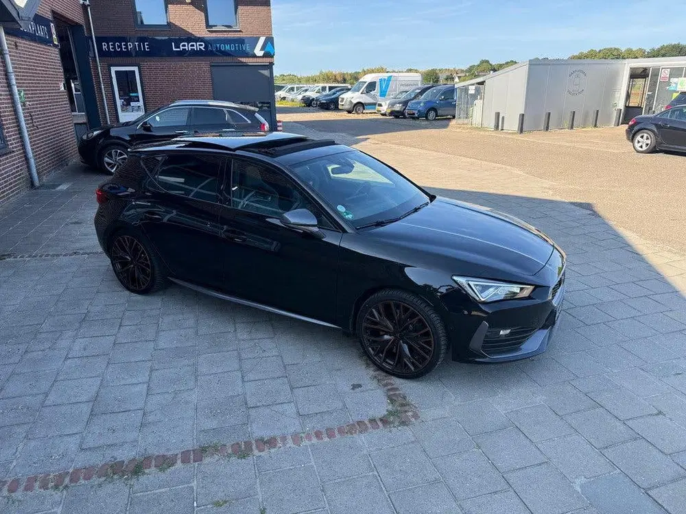 Cupra Leon 1.4 e-Hybrid 245PK VZ Copper Edition CUP N uit 2022, foto 5
