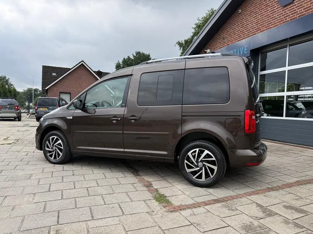 Volkswagen Caddy 1.0 TSI Join Navi uit 2019, foto 3