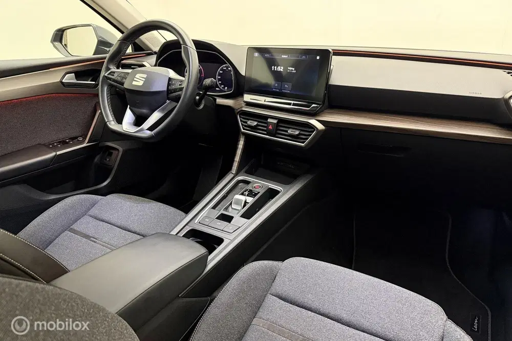 SEAT Leon 1.4 TSI eHybrid PHEV uit 2021, foto 12
