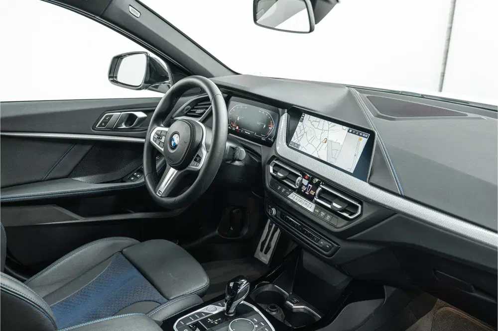 BMW 1-serie 118i Executive M Sport Automaat uit 2022, foto 12