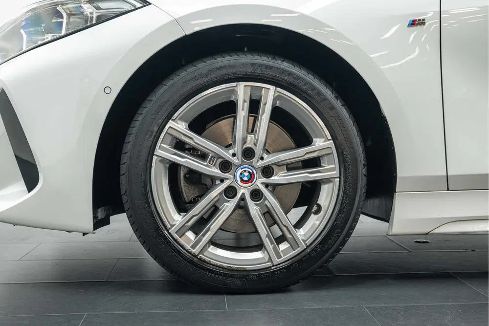 BMW 1-serie 118i Executive M Sport Automaat uit 2022, foto 14