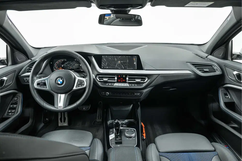 BMW 1-serie 118i Executive M Sport Automaat uit 2022, foto 4