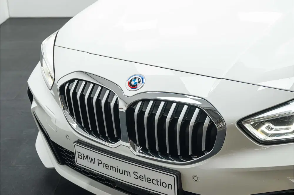 BMW 1-serie 118i Executive M Sport Automaat uit 2022, foto 6