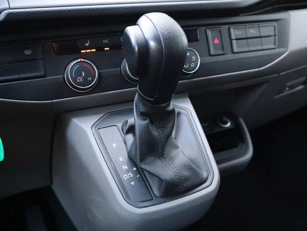 Volkswagen Transporter 2.0 TDI 150 pk DSG Automaat uit 2020, foto 5