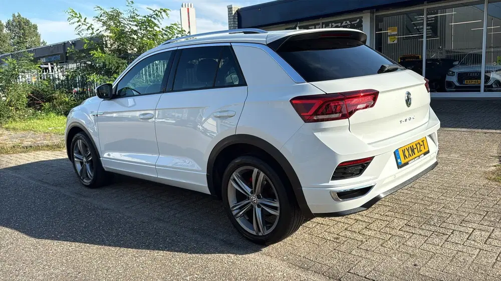 Volkswagen T-Roc 1.5 TSI Sport R-Line Automaat White LED Ca uit 2019, foto 3