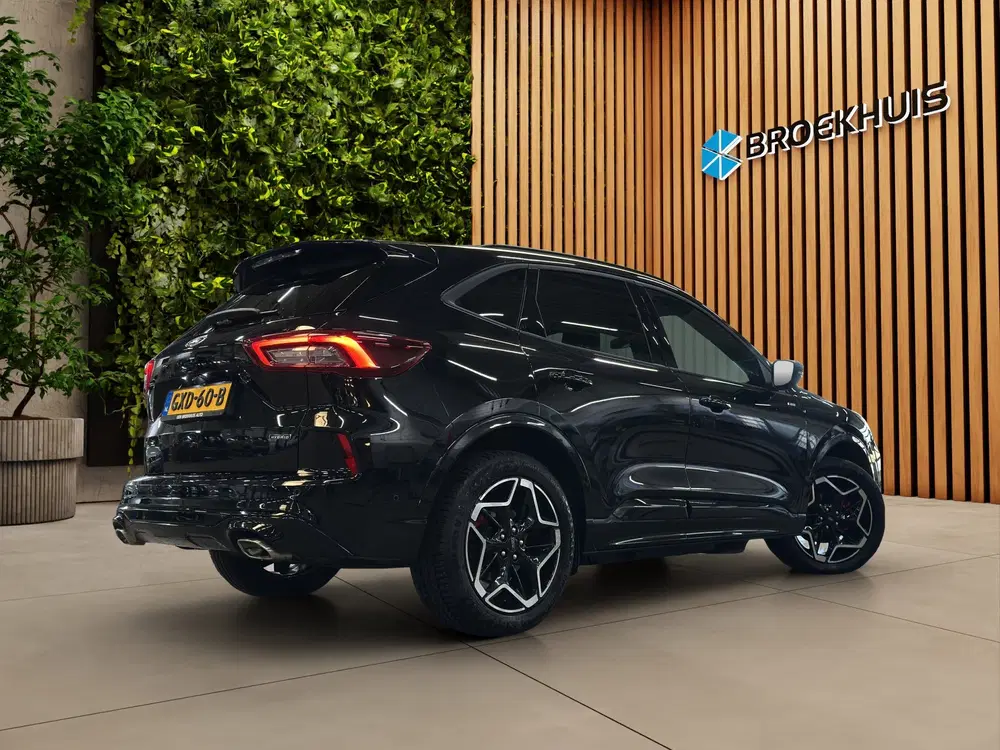 Ford Kuga 2.5 PHEV ST-Line X uit 2025, foto 2