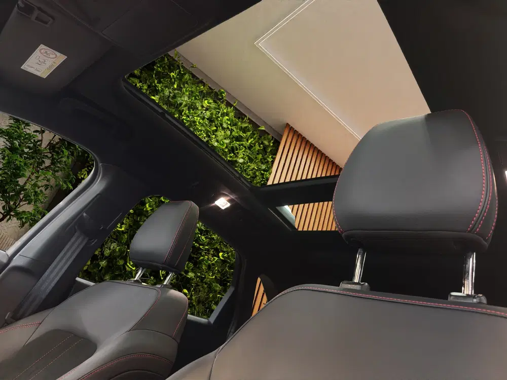 Ford Kuga 2.5 PHEV ST-Line X uit 2025, foto 6
