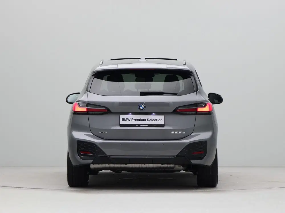 BMW 2-serie 225e Active Tourer xDrive SoH 100% (bj 202 uit 2026, foto 6