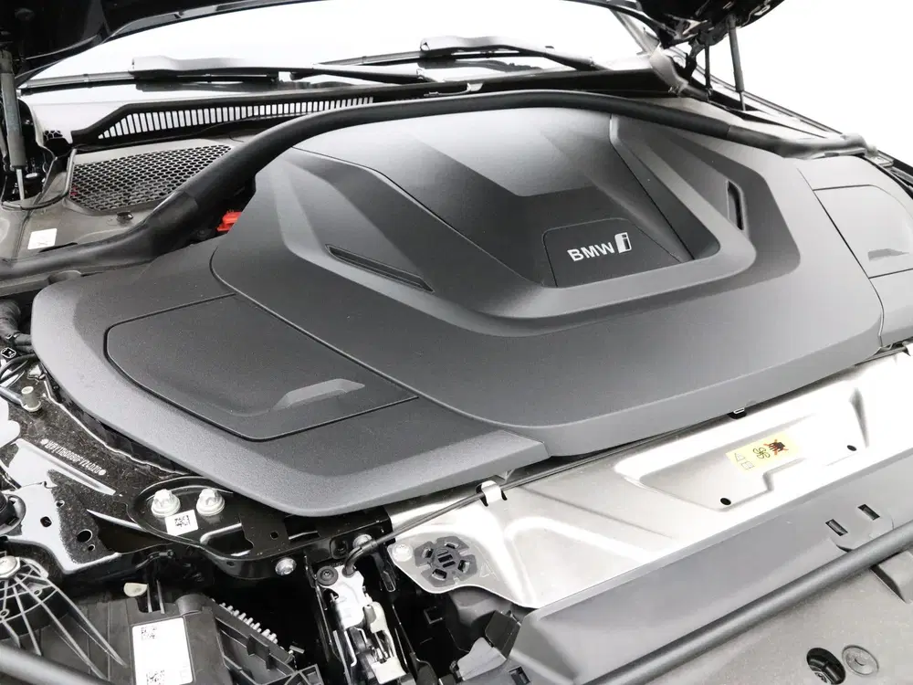 BMW i4 eDrive35 M Sport Edition 70 kWh SoH 100% ( uit 2026, foto 4
