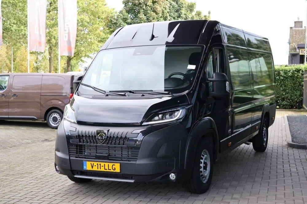Peugeot Boxer 2.2 HDI 180 L4 *LED*CAMERA*TREKHAAK*CARPLA uit 2024, foto 9