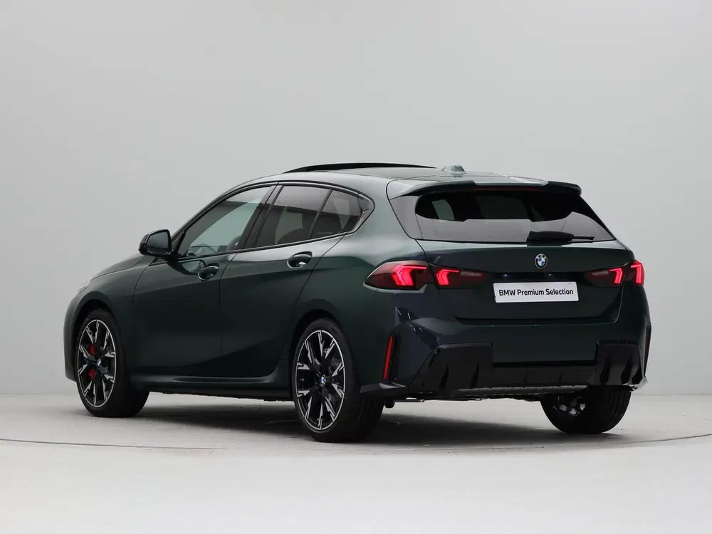 BMW 1-serie 120 M Sport Design Edition Aurora Diamond uit 2026, foto 11