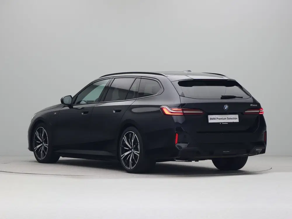 BMW 5-serie 530e Touring M Sport (bj 2025 uit 2025, foto 10