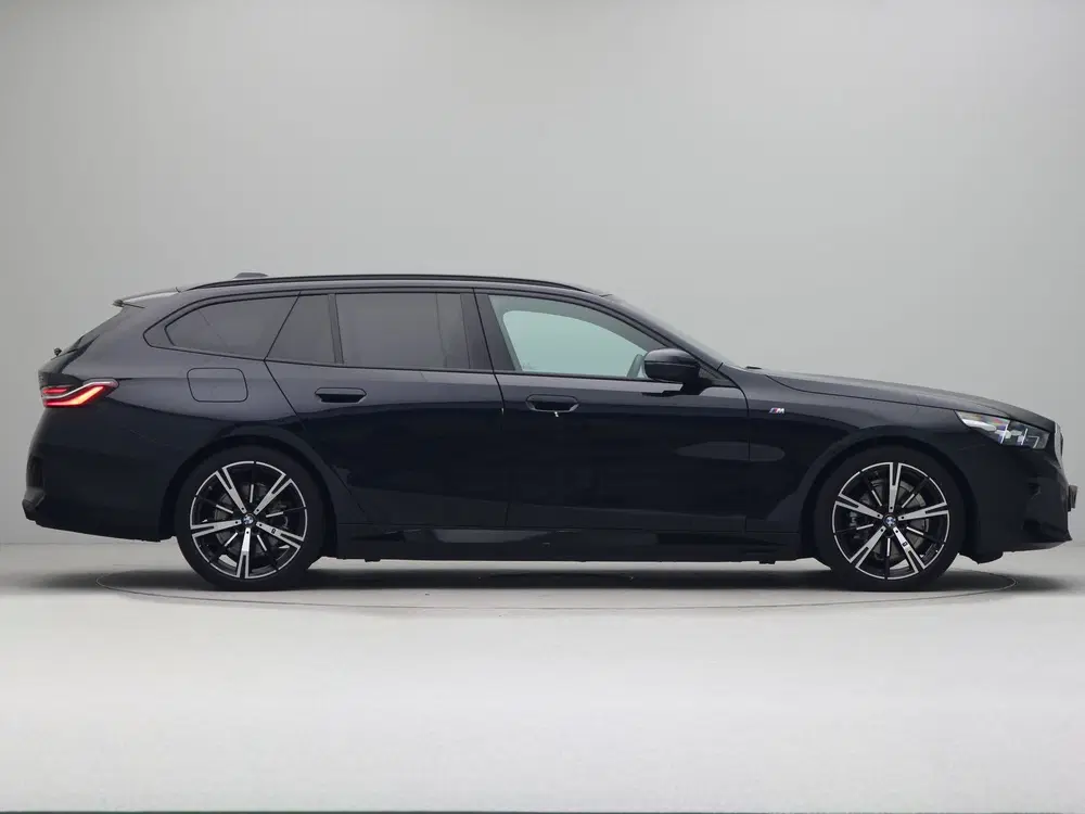 BMW 5-serie 530e Touring M Sport (bj 2025 uit 2025, foto 7