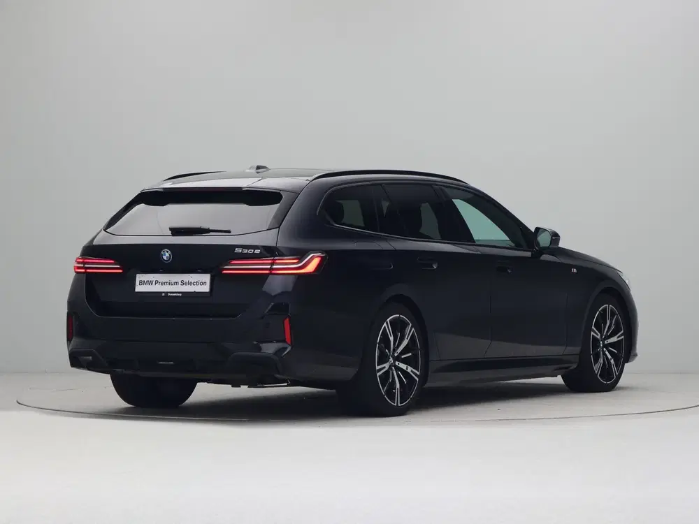 BMW 5-serie 530e Touring M Sport (bj 2025 uit 2025, foto 8