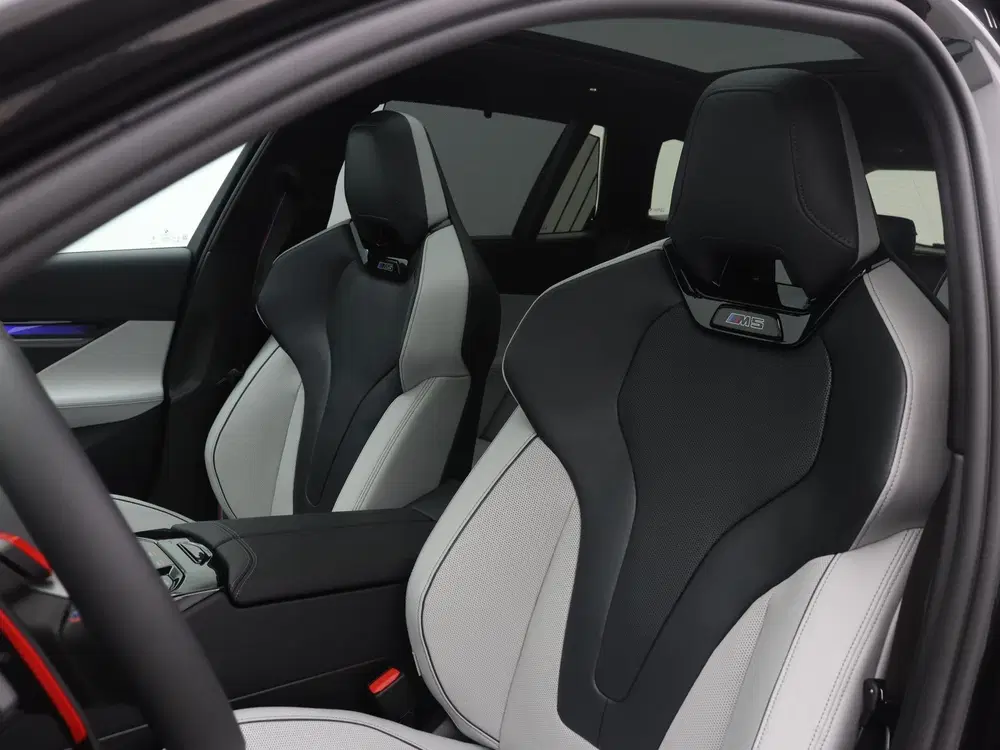 BMW M5 Touring Comfort Pakket uit 2026, foto 5