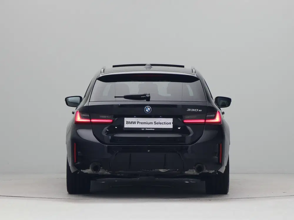 BMW 3-serie 330e Touring M Sport Pro uit 2026, foto 10