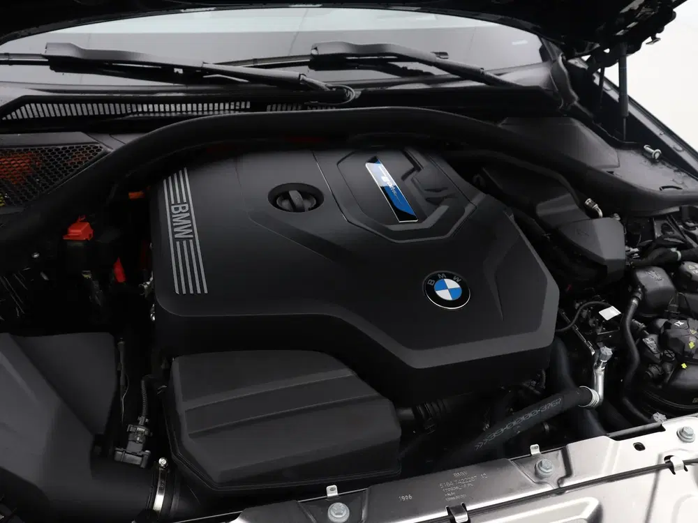 BMW 3-serie 330e Touring M Sport Pro uit 2026, foto 4