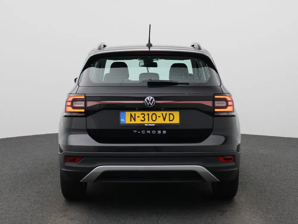 Volkswagen T-Cross 1.0 TSI Life uit 2021, foto 5