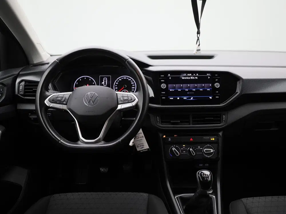 Volkswagen T-Cross 1.0 TSI Life uit 2021, foto 7