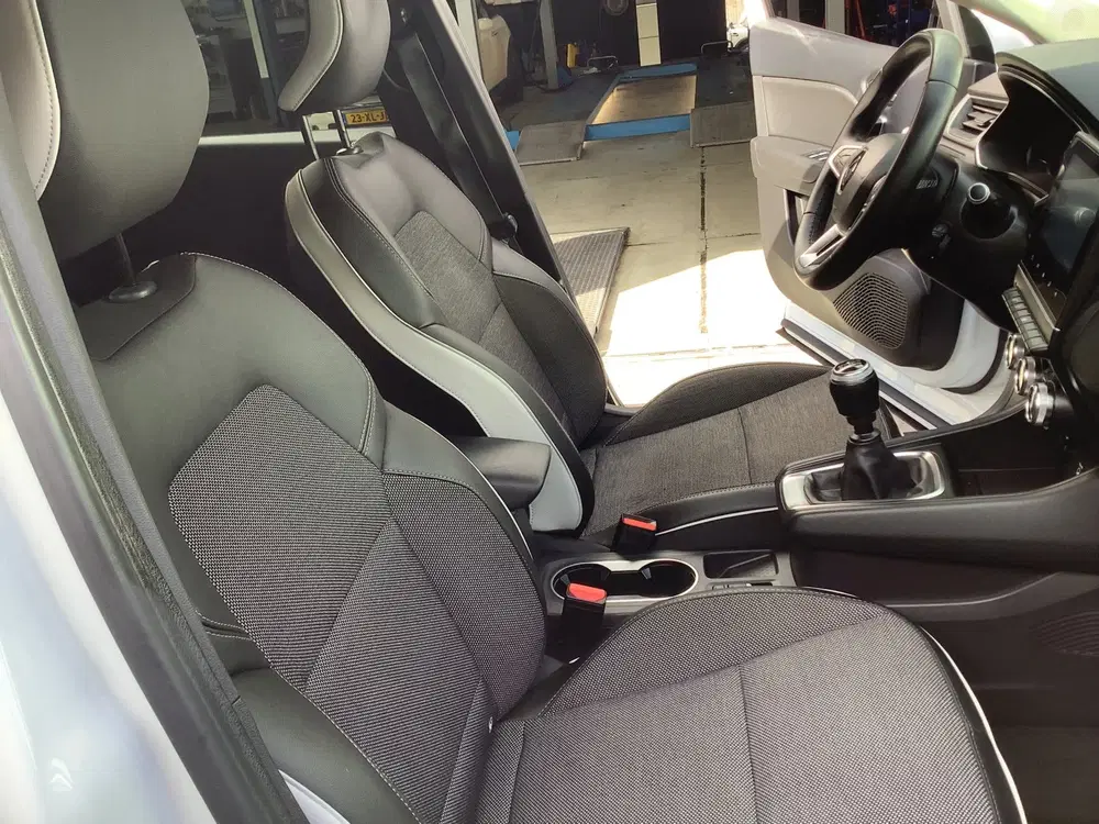 Renault Captur 1.0 TCe 90 Intens uit 2021, foto 10