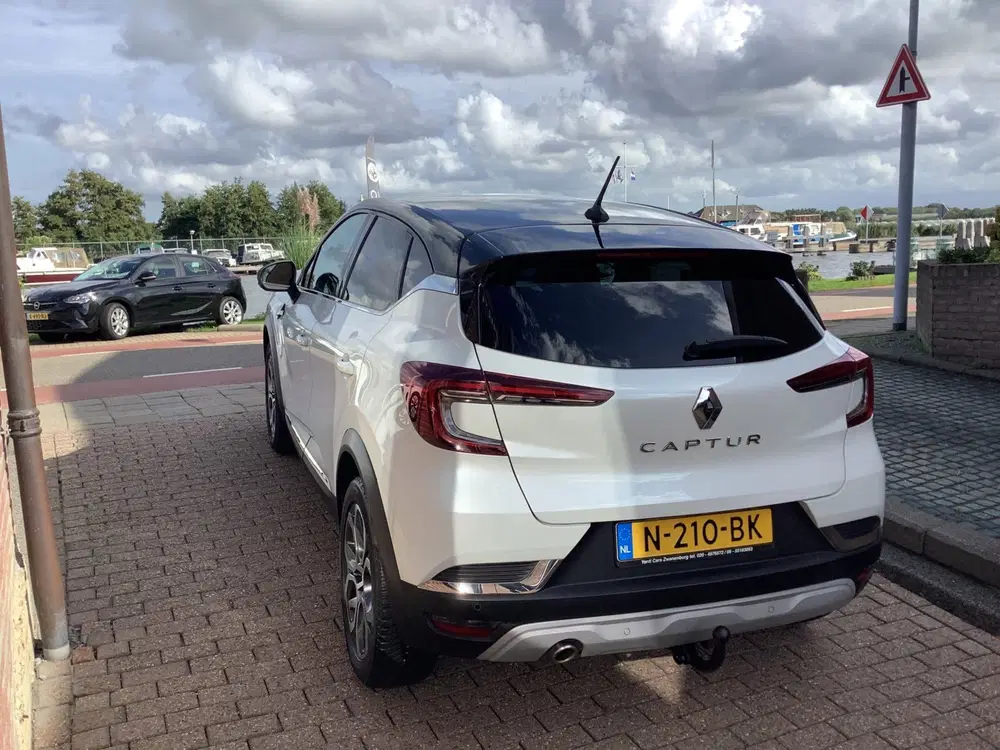 Renault Captur 1.0 TCe 90 Intens uit 2021, foto 4