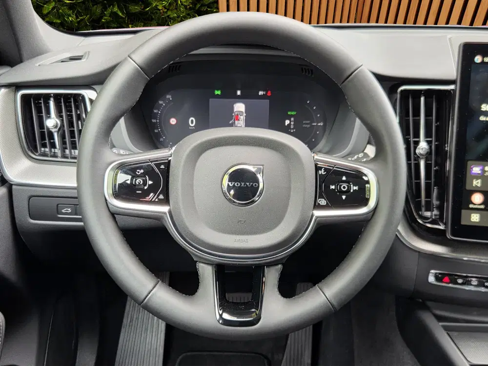 Volvo XC60 2.0 T6 AWD Recharge Black Edition uit 2026, foto 12