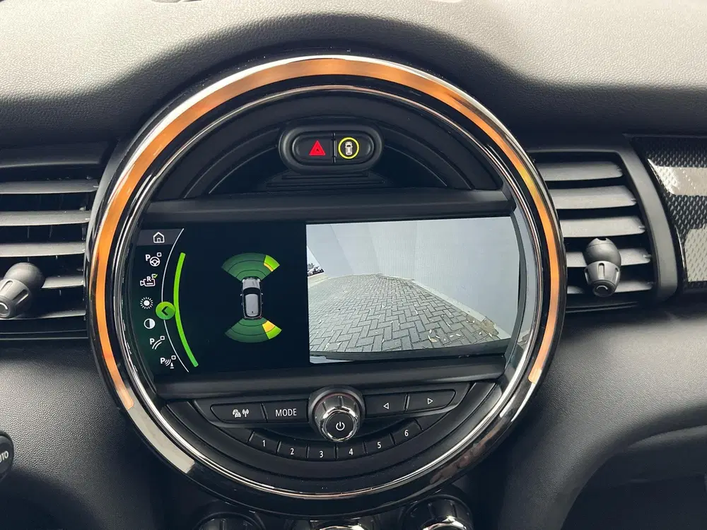 Mini Electric Cooper SE 33 kWh uit 2019, foto 7