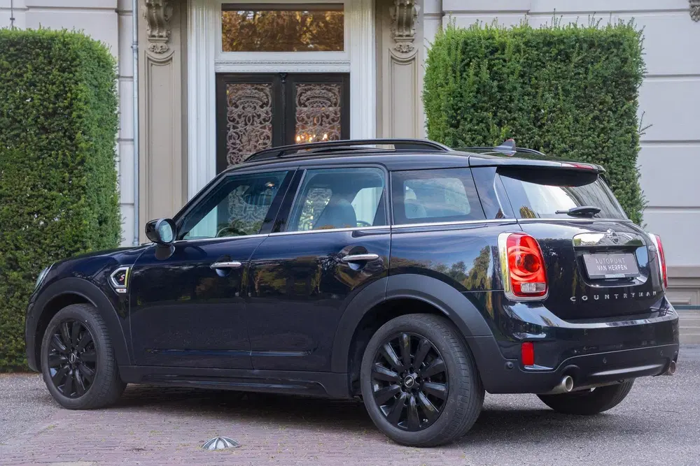 Mini Countryman 2.0 Cooper S Chili TREKHAAK uit 2020, foto 2