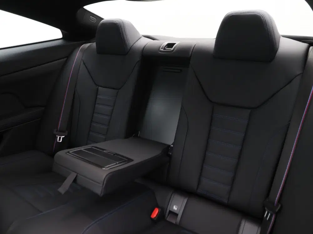BMW 4-serie 420i Coupé High Executive M Sport Pro uit 2026, foto 14
