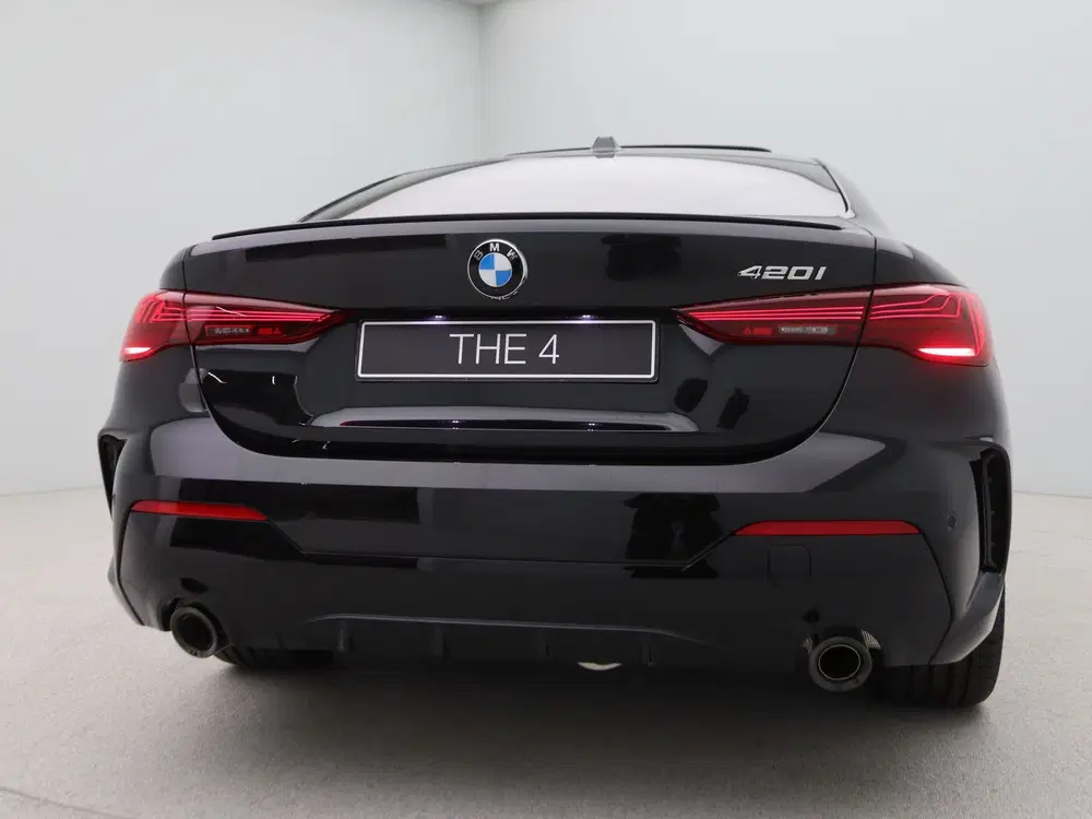 BMW 4-serie 420i Coupé High Executive M Sport Pro uit 2026, foto 9