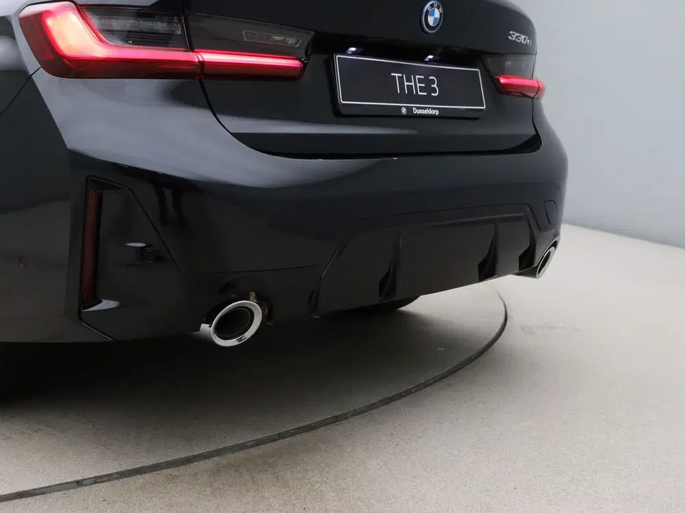 BMW 3-serie 330e Sedan M Sport uit 2026, foto 12