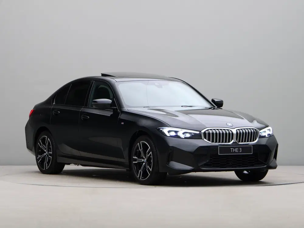 BMW 3-serie 330e Sedan M Sport uit 2026, foto 3