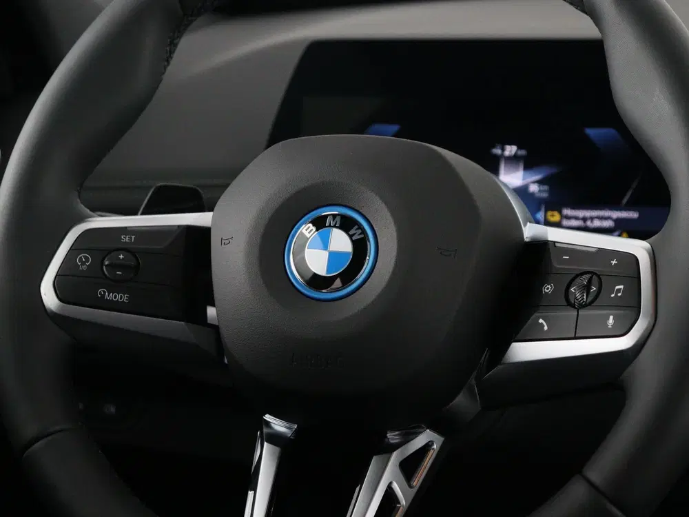 BMW iX1 eDrive20 67 kWh M Sport Edition (bj 2026 uit 2026, foto 2