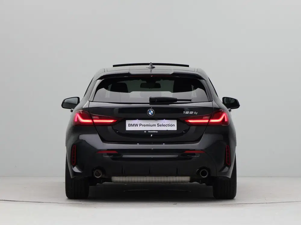 BMW 1-serie 128ti M Sport Pro (bj 2024 uit 2024, foto 10