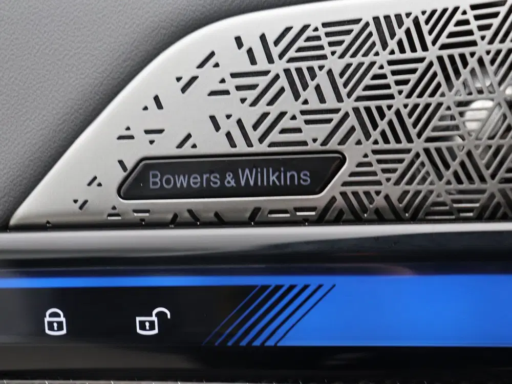 BMW i5 Touring M60 xDrive 84 kWh SoH 97 uit 2025, foto 13