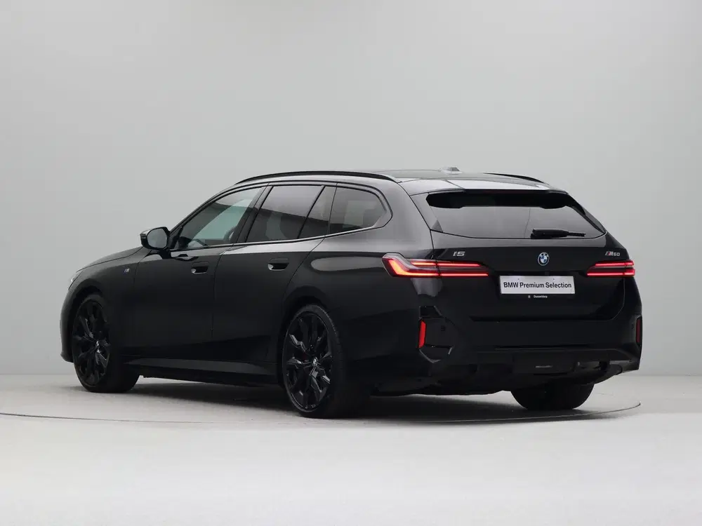 BMW i5 Touring M60 xDrive 84 kWh SoH 97 uit 2025, foto 7