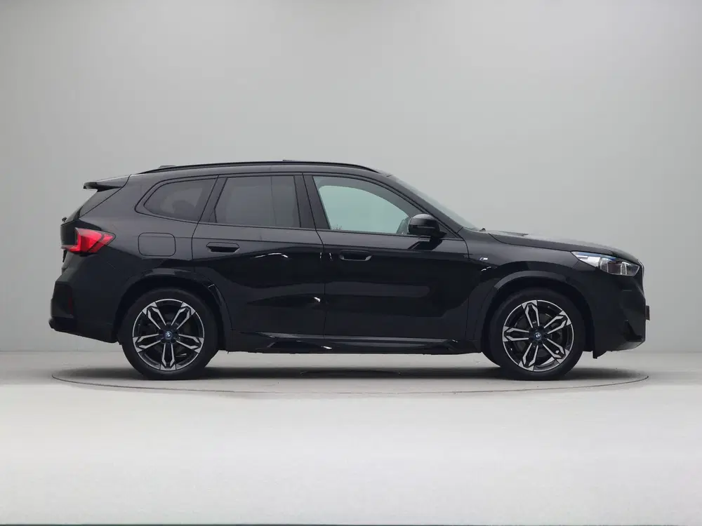 BMW X1 xDrive25e M Sport I Panoramadak (bj 2023 uit 2023, foto 8
