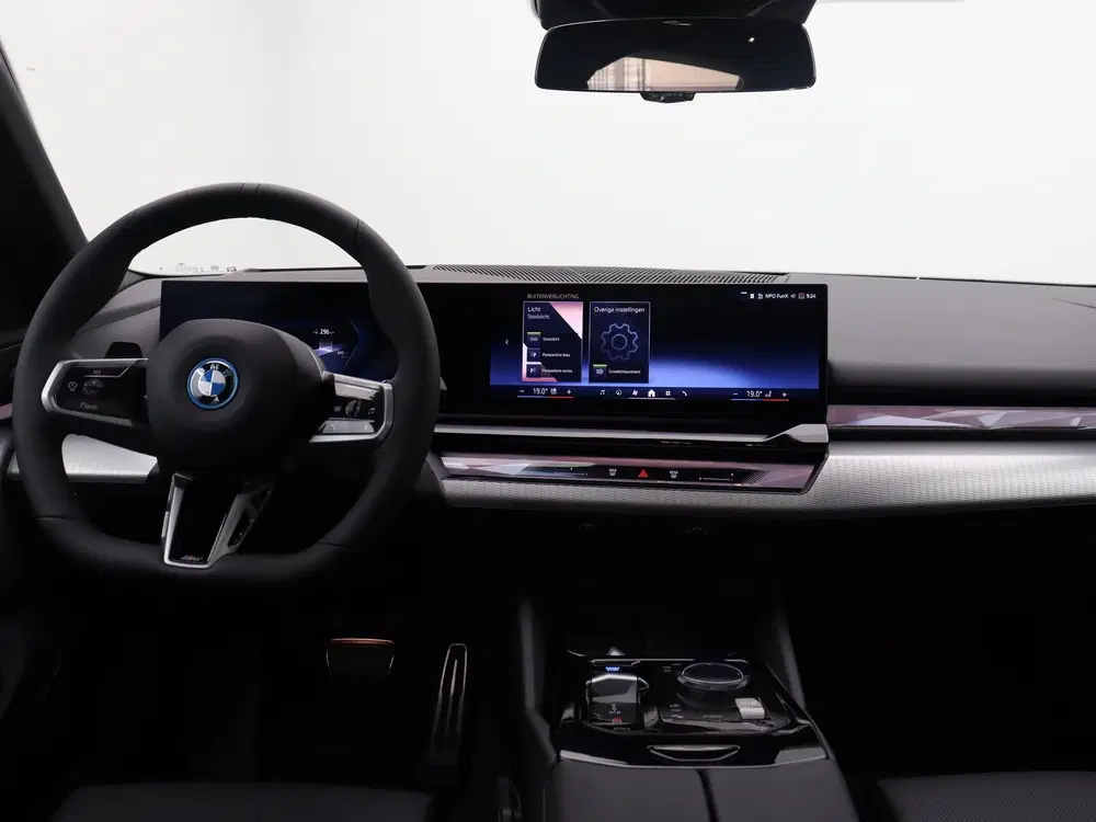 BMW i5 Touring eDrive40 M Sport Edition 84 kWh (b uit 2026, foto 12