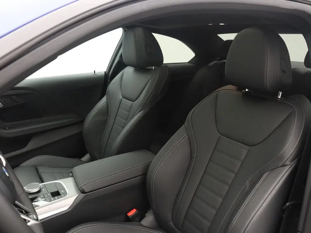 BMW 2-serie Coupé 220i M Sport (bj 2026 uit 2026, foto 4