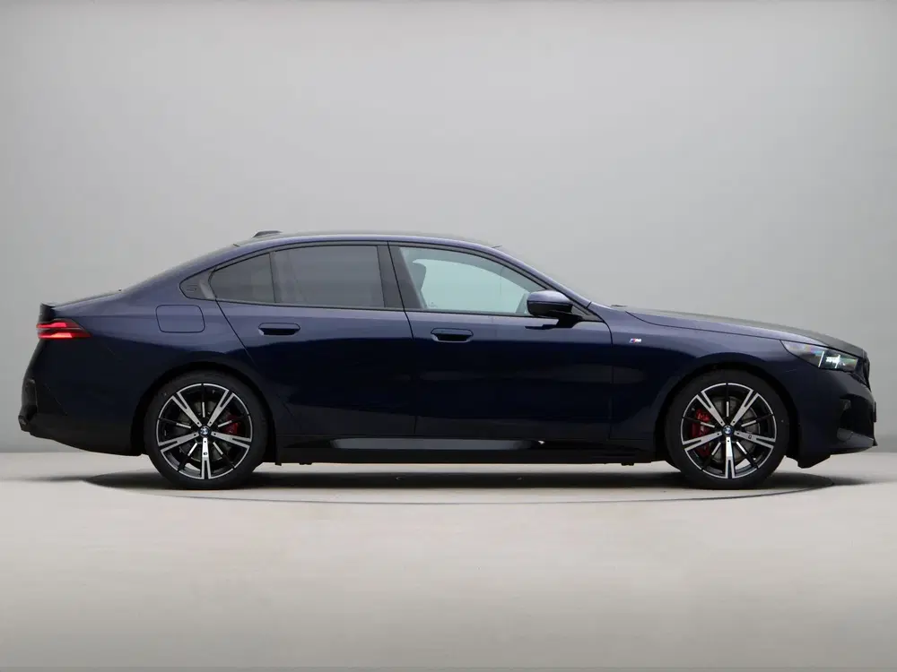 BMW i5 eDrive40 M Sport Pro uit 2026, foto 8