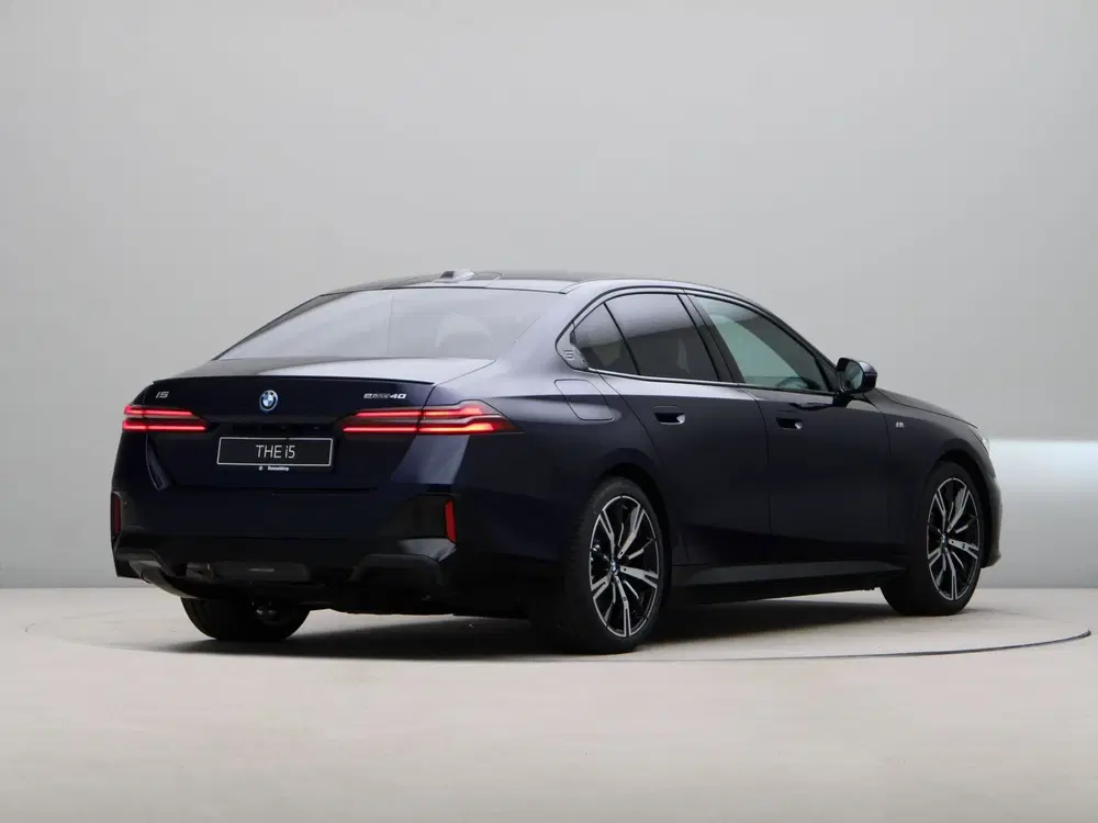 BMW i5 eDrive40 M Sport Pro uit 2026, foto 9