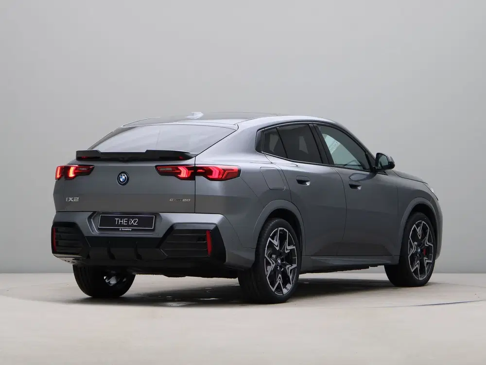 BMW iX2 eDrive20 M-Sport Pro (bj 2026 uit 2026, foto 5