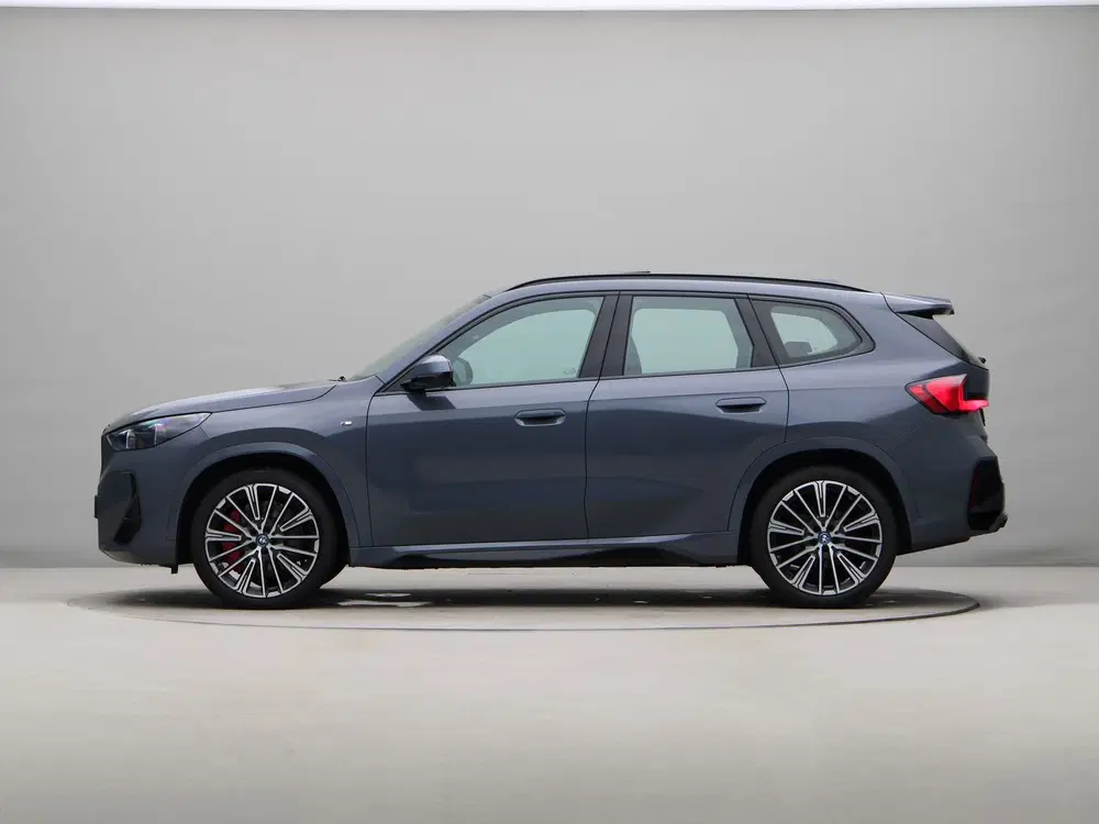 BMW iX1 eDrive20 67 kWh M Sport Edition (bj 2025 uit 2025, foto 11