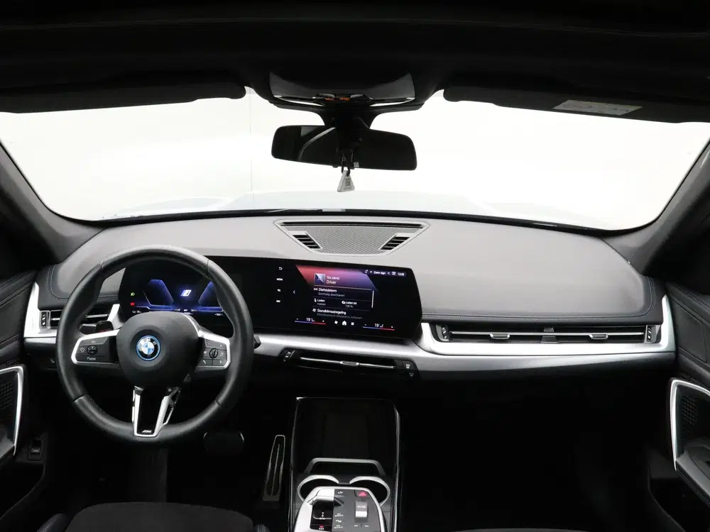 BMW iX1 eDrive20 67 kWh M Sport Edition (bj 2025 uit 2025, foto 12