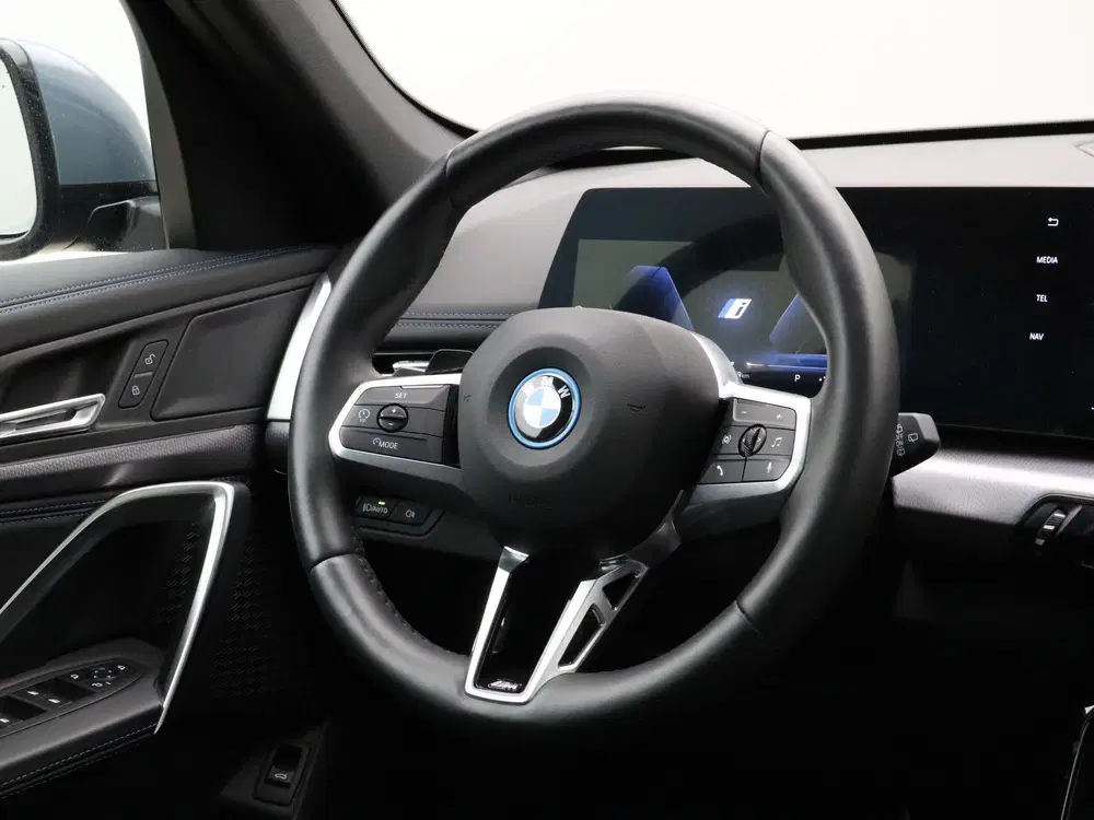 BMW iX1 eDrive20 67 kWh M Sport Edition (bj 2025 uit 2025, foto 2