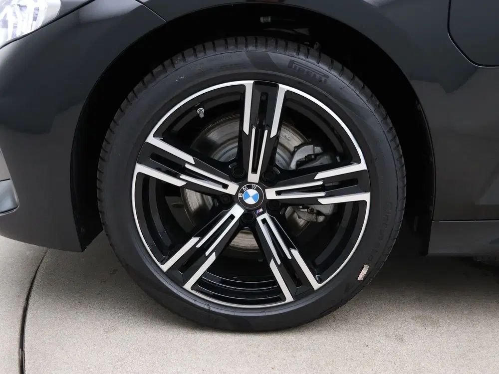BMW 3-serie 330e Sedan M Sportpakket uit 2026, foto 11