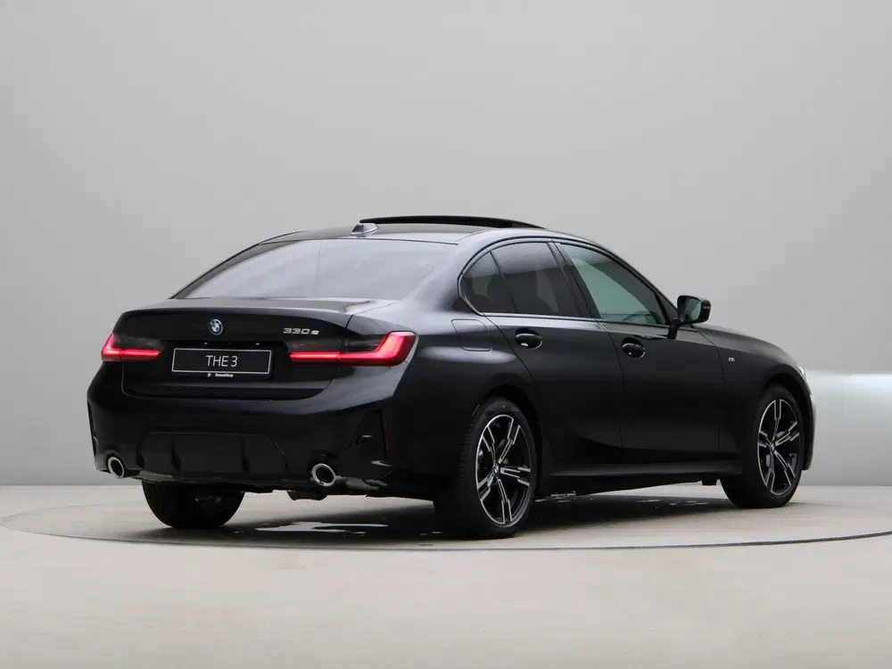 BMW 3-serie 330e Sedan M Sportpakket uit 2026, foto 5